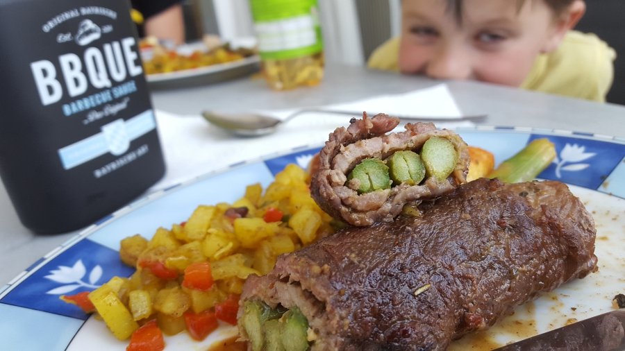 Spargelrouladen vom Grill