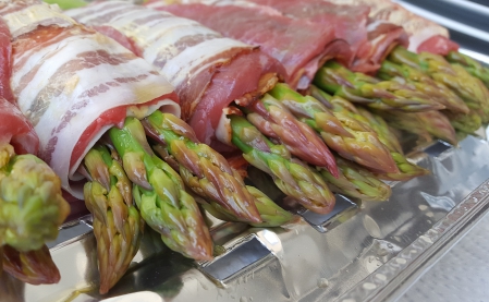 Spargelrouladen auf dem Grill
