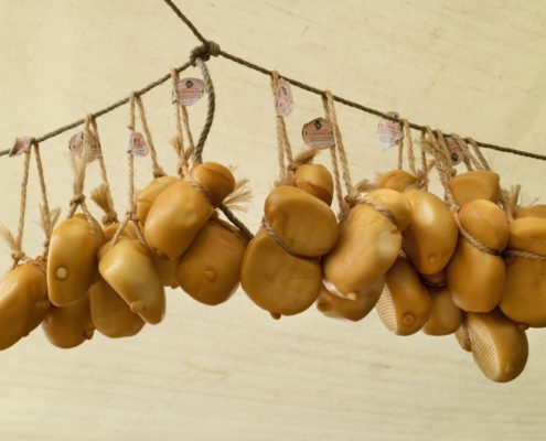 Scamorza Käse aus Trentino