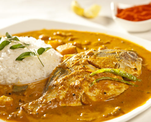 Fischcurry mit Pfirisch